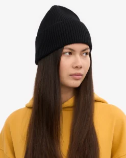 Merino Wool Beanie - Deep Black