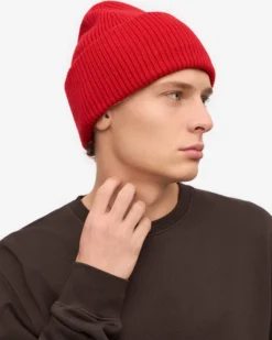 Merino Wool Hat - Scarlet Red