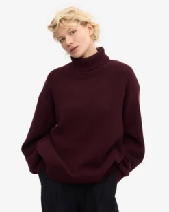 Merino Wool Turtleneck - Oxblood Red