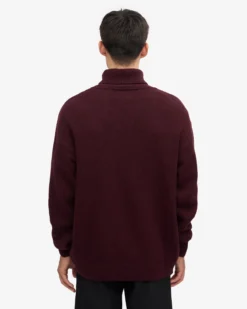 Merino Wool Turtleneck - Scarlet Red