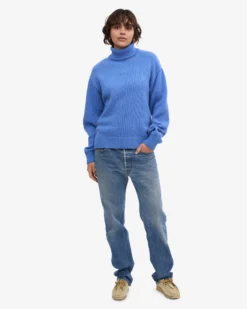 Merino Wool Turtleneck - Scarlet Red