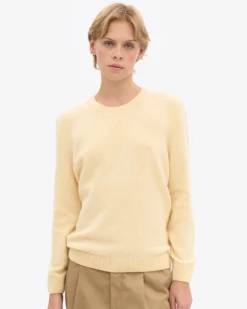Women Classic Merino Wool Crew - Soft Yellow