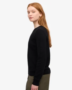 Women Classic Merino Wool Crew - Deep Black